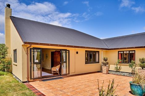 Photo of property in 79 Michael Road, Paraparaumu Beach, Paraparaumu, 5032