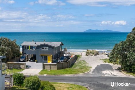 Photo of property in 63 Bway Road, Waihi Beach, 3611