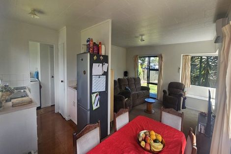 Photo of property in 8a Kane Road, Papamoa Beach, Papamoa, 3118