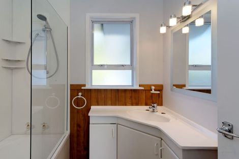 Photo of property in 66 Cliff View Drive, Green Bay, Auckland, 0604