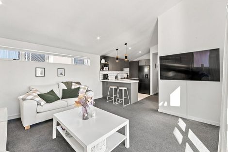 Photo of property in 11/12 Latimer Square, Christchurch Central, Christchurch, 8011