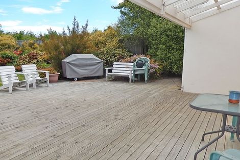 Photo of property in 114 Perth Street, Holmes Hill, Oamaru, 9401