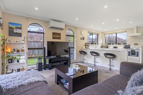 Photo of property in 44b Cruickshank Road, Clouston Park, Upper Hutt, 5018