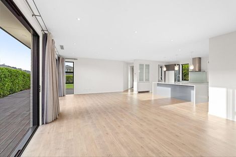 Photo of property in 78 Riverhead Point Drive, Riverhead, 0820