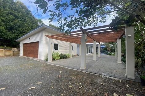 Photo of property in 87 Point View Drive, East Tamaki Heights, Auckland, 2016