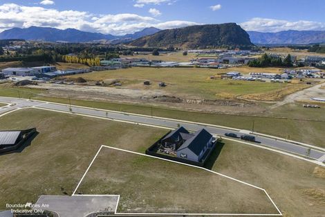 Photo of property in 10 Keown Street, Wanaka, 9305