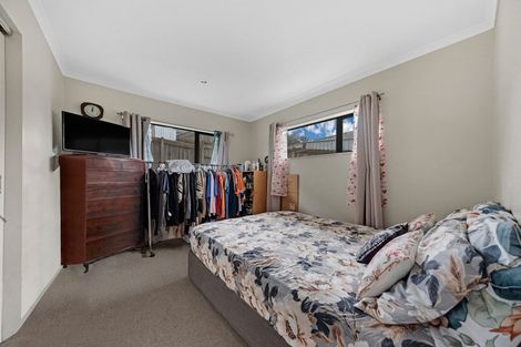 Photo of property in 56 Mili Way, Ranui, Auckland, 0612