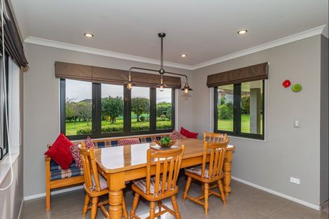 Photo of property in 22 Waipuna Grove, Levin, 5571