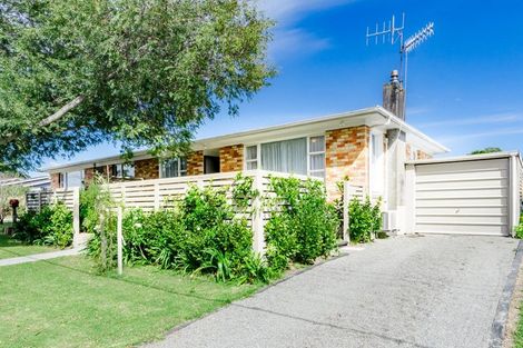 Photo of property in 3/13 Alexander Road, Raumati Beach, Paraparaumu, 5032
