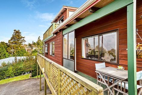 Photo of property in 2/10b Eastglen Road, Glen Eden, Auckland, 0602
