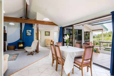 Photo of property in 133 Caton Road, Waitakere, Auckland, 0782