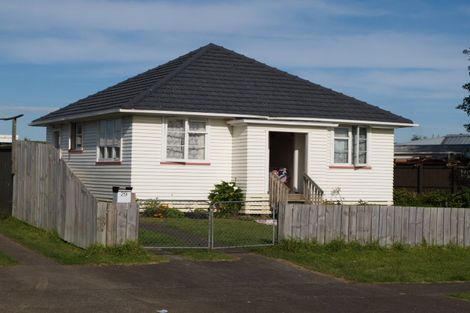 Photo of property in 29 Cottingham Crescent, Mangere East, Auckland, 2024