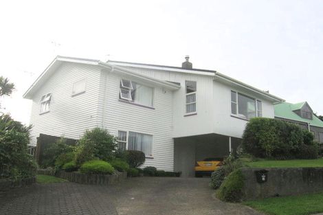 Photo of property in 34 Oakleigh Street, Maungaraki, Lower Hutt, 5010