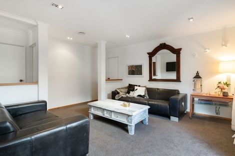 Photo of property in 308 Gravatt Road, Papamoa Beach, Papamoa, 3118