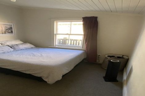 Photo of property in 39 Howe Street, North Dunedin, Dunedin, 9016