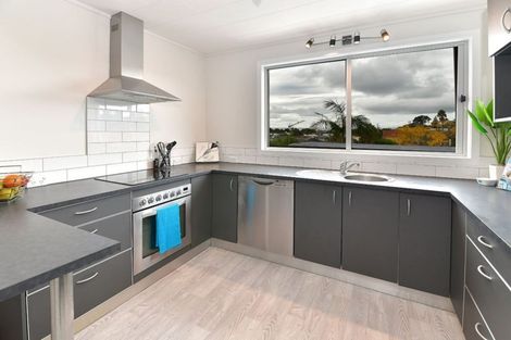 Photo of property in 2/11 Gilshennan Valley, Red Beach, 0932