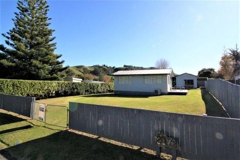 Photo of property in 20 Marlin Place, Whiritoa, Whangamata, 3691