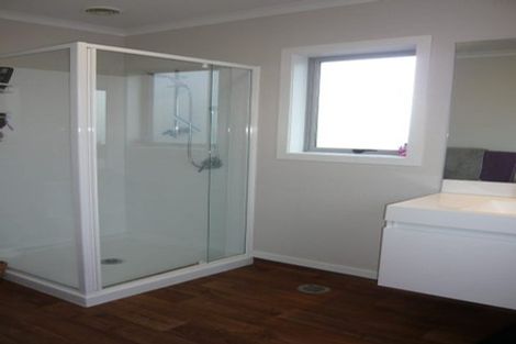 Photo of property in 8/27 Jones Crescent, Melville, Hamilton, 3206