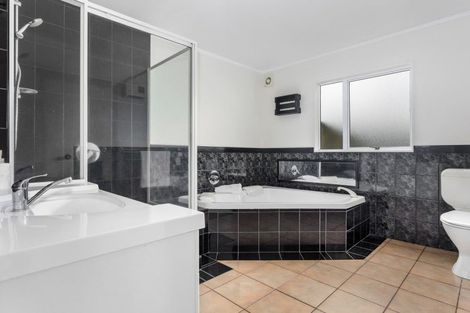 Photo of property in 4 Marlin Drive, Coastlands, Whakatane, 3120