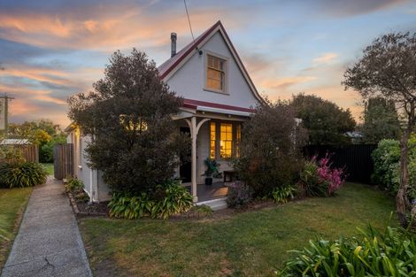 Photo of property in 380 Keyes Road, New Brighton, Christchurch, 8083