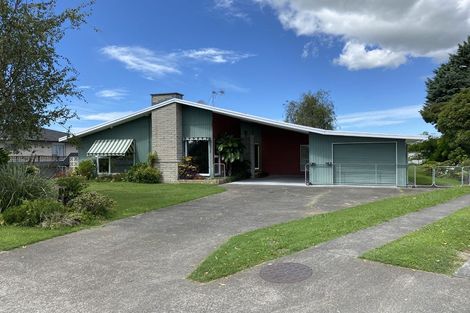 Photo of property in 1 Hinton Road, Taradale, Napier, 4112