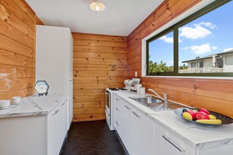 Photo of property in 1/3 Jumento Place, Unsworth Heights, Auckland, 0632