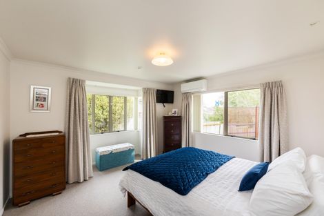 Photo of property in 63 Pacific Drive, Fitzherbert, Palmerston North, 4410