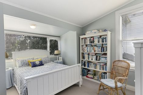 Photo of property in 11 Tinakori Road, Thorndon, Wellington, 6011