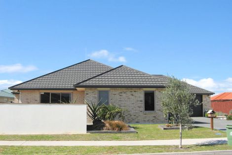 Photo of property in 27 Keepa Close, Papamoa Beach, Papamoa, 3118