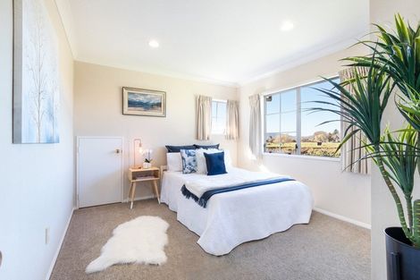 Photo of property in 2/105 Peake Road, Cambridge, 3493