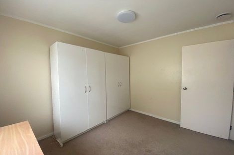 Photo of property in 207a Whites Line East, Waiwhetu, Lower Hutt, 5010
