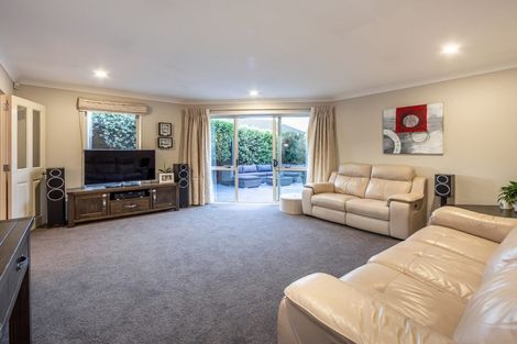 Photo of property in 20b Applewood Place, Casebrook, Christchurch, 8051