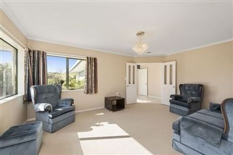 Photo of property in 62 Waikite Road, Welcome Bay, Tauranga, 3112