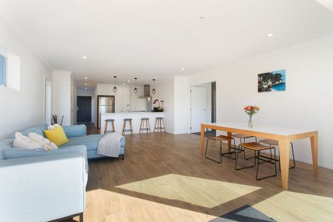 Photo of property in 6b Goble Road, Clarks Beach, Pukekohe, 2679