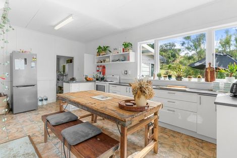 Photo of property in 1893 Whangarei Heads Road, Whangarei Heads, Whangarei, 0174