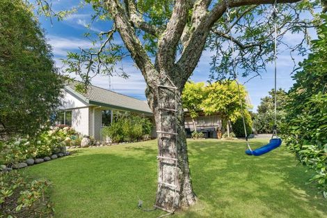 Photo of property in 1 Belmont Rise, Katikati, 3129