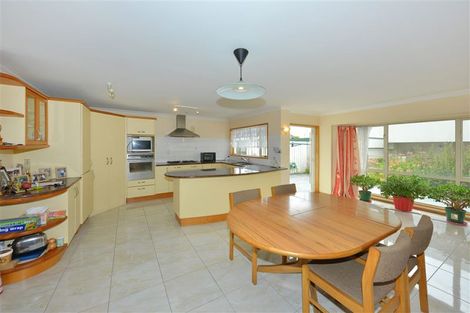 Photo of property in 87 Waimairi Road, Upper Riccarton, Christchurch, 8041