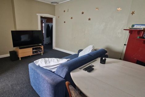 Photo of property in 44 Mount Pleasant Road, Aro Valley, Wellington, 6012