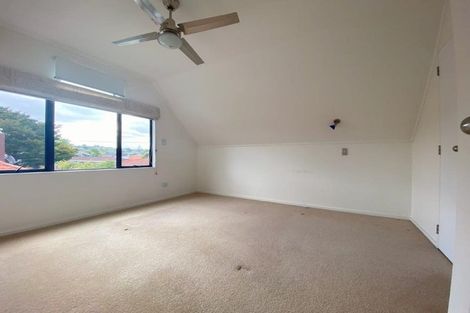 Photo of property in 2/90 Nile Road, Milford, Auckland, 0620