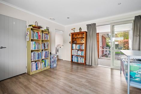 Photo of property in 472 Lees Road, Feilding, 4775