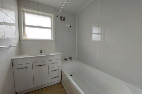 Photo of property in 18 Yvonne Street, Melville, Hamilton, 3206