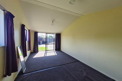 Photo of property in 19 Bidwell Place, Hillmorton, Christchurch, 8025