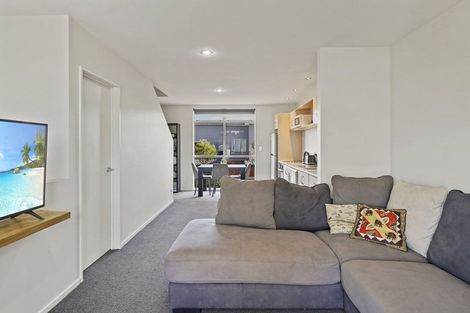 Photo of property in 2/54 Champion Street, Edgeware, Christchurch, 8013