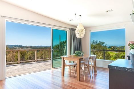 Photo of property in 590 Pataua Road North, Whareora, Whangarei, 0175