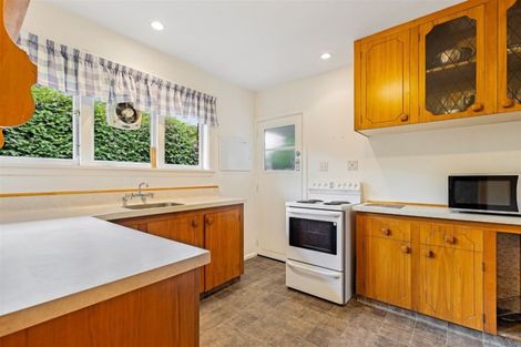 Photo of property in 249 Memorial Avenue, Burnside, Christchurch, 8053