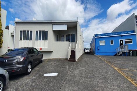 Photo of property in 2/151 Kitchener Road, Pukekohe, 2120