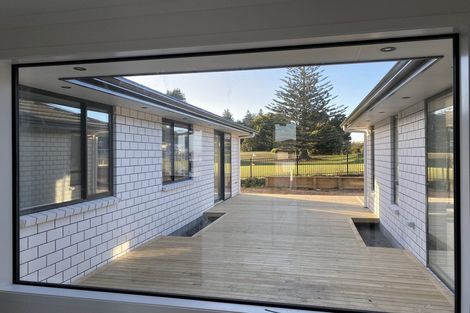 Photo of property in 79 Murray Ward Drive, Te Kauwhata, 3710
