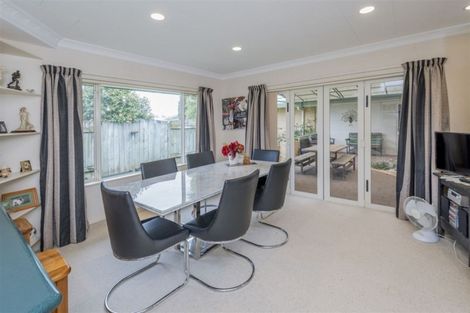 Photo of property in 40 Easton Way, Levin, 5510