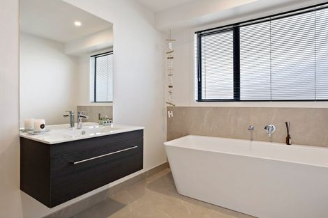 Photo of property in 3 Awatea Drive, Whitianga, 3510