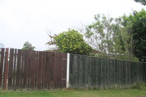 Photo of property in 174 Conclusion Street, Ascot Park, Porirua, 5024